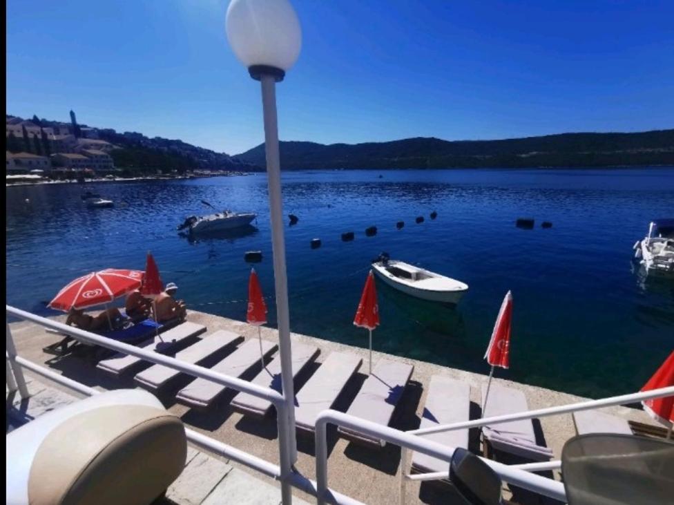 Apartmani Lezenic M Neum Exterior foto